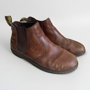 Dr Martens Lyme Chelsea Boots US Men’s 12 Brown Leather Airwair Distressed *READ